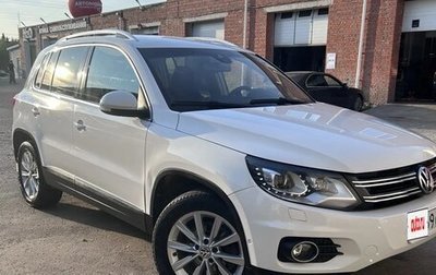 Volkswagen Tiguan I, 2013 год, 1 319 000 рублей, 1 фотография