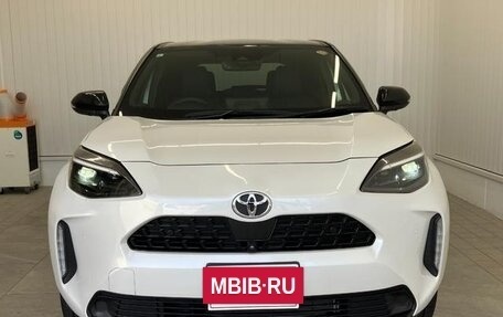 Toyota Yaris Cross, 2023 год, 1 670 000 рублей, 2 фотография