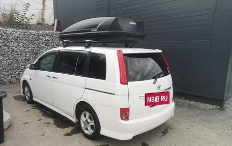 Toyota ISis I, 2010 год, 850 000 рублей, 5 фотография