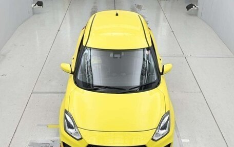 Suzuki Swift IV рестайлинг, 2023 год, 1 500 000 рублей, 2 фотография