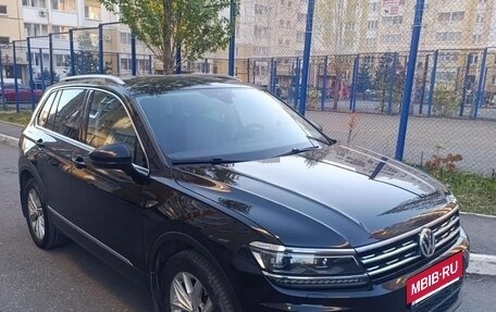 Volkswagen Tiguan II, 2020 год, 2 950 000 рублей, 2 фотография