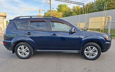 Mitsubishi Outlander III рестайлинг 3, 2011 год, 1 150 000 рублей, 5 фотография