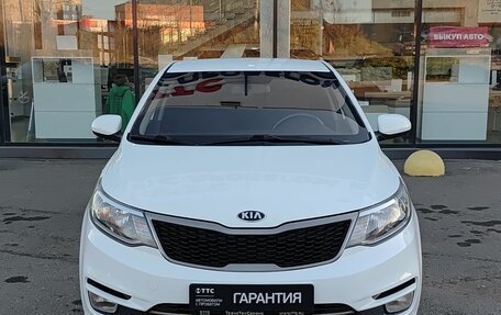 KIA Rio III рестайлинг, 2016 год, 1 017 000 рублей, 2 фотография