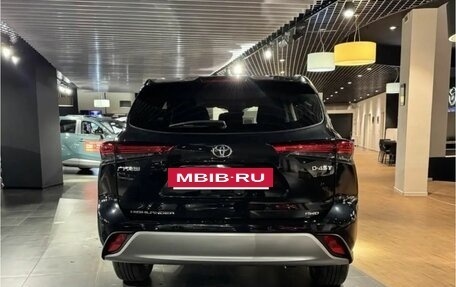 Toyota Highlander, 2026 год, 5 753 000 рублей, 5 фотография