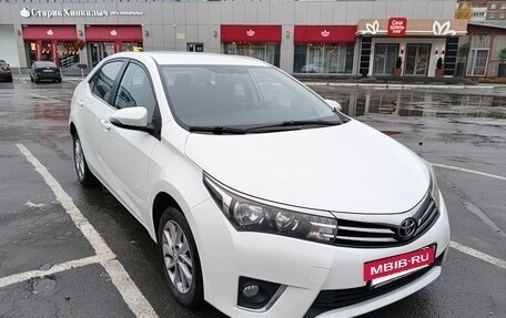 Toyota Corolla, 2015 год, 1 620 000 рублей, 2 фотография