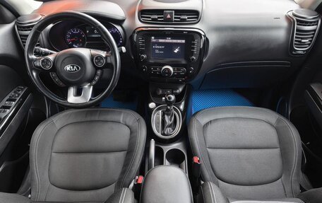 KIA Soul II рестайлинг, 2018 год, 1 649 000 рублей, 6 фотография