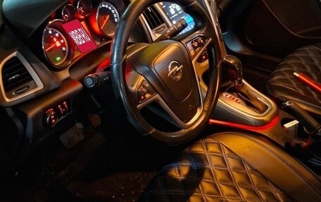 Opel Astra J, 2011 год, 625 000 рублей, 4 фотография