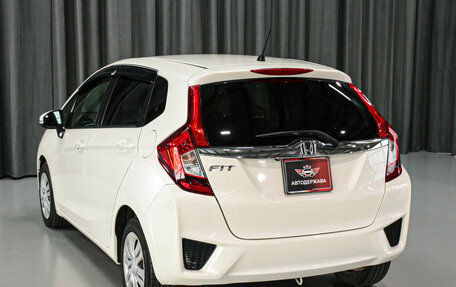 Honda Fit III, 2014 год, 990 000 рублей, 13 фотография