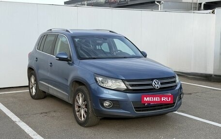 Volkswagen Tiguan I, 2012 год, 1 398 000 рублей, 2 фотография