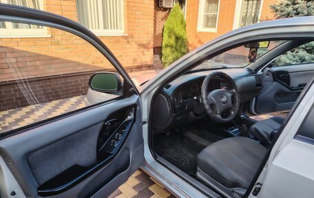 Hyundai Elantra III рестайлинг, 2005 год, 385 000 рублей, 4 фотография
