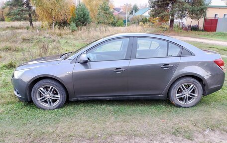 Chevrolet Cruze II, 2012 год, 630 000 рублей, 3 фотография