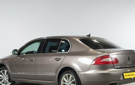 Skoda Superb III рестайлинг, 2011 год, 929 000 рублей, 5 фотография