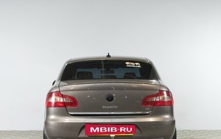 Skoda Superb III рестайлинг, 2011 год, 929 000 рублей, 6 фотография