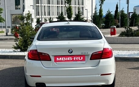 BMW 5 серия, 2011 год, 1 790 000 рублей, 9 фотография