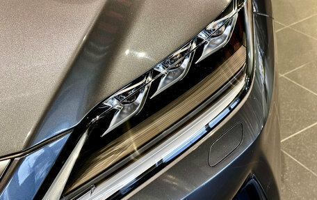 Lexus RX IV рестайлинг, 2021 год, 4 650 000 рублей, 5 фотография