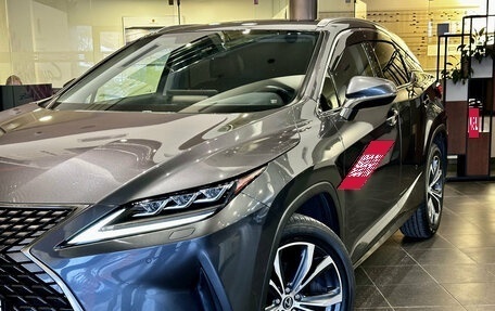 Lexus RX IV рестайлинг, 2021 год, 4 650 000 рублей, 3 фотография