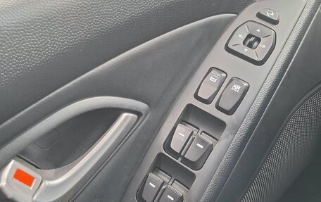 Hyundai ix35 I рестайлинг, 2013 год, 1 180 000 рублей, 4 фотография