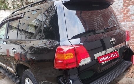 Toyota Land Cruiser 200, 2015 год, 4 250 000 рублей, 4 фотография