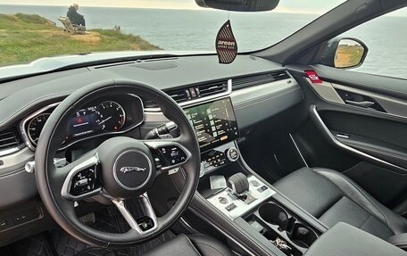 Jaguar F-Pace, 2021 год, 7 100 000 рублей, 3 фотография