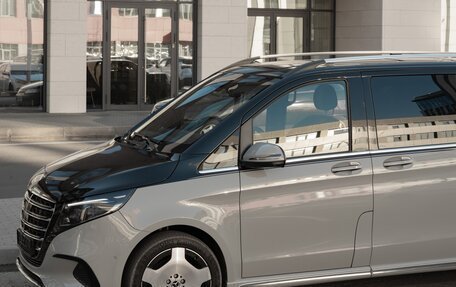 Mercedes-Benz V-Класс, 2025 год, 13 700 000 рублей, 2 фотография