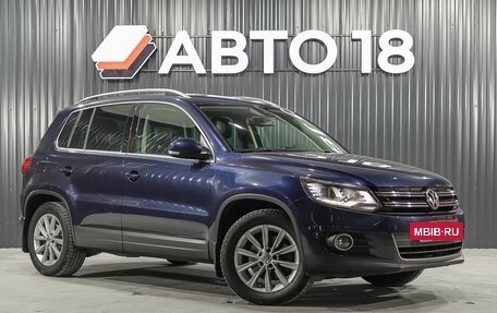 Volkswagen Tiguan I, 2012 год, 1 499 000 рублей, 2 фотография