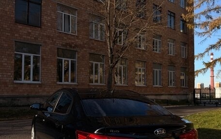KIA Rio III рестайлинг, 2015 год, 1 050 000 рублей, 3 фотография