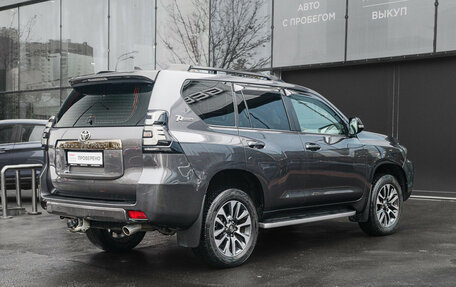 Toyota Land Cruiser Prado 150 рестайлинг, 2022 год, 6 750 000 рублей, 4 фотография