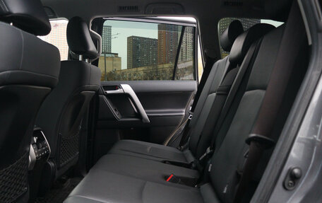 Toyota Land Cruiser Prado 150 рестайлинг, 2022 год, 6 750 000 рублей, 13 фотография