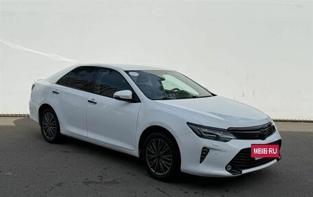 Toyota Camry, 2016 год, 1 370 000 рублей, 3 фотография