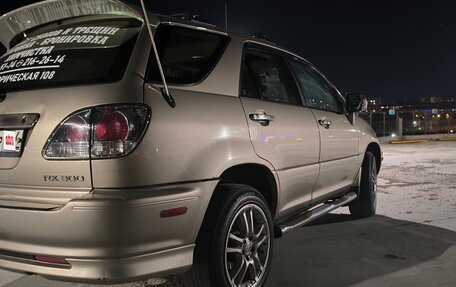 Lexus RX IV рестайлинг, 2002 год, 1 100 000 рублей, 3 фотография