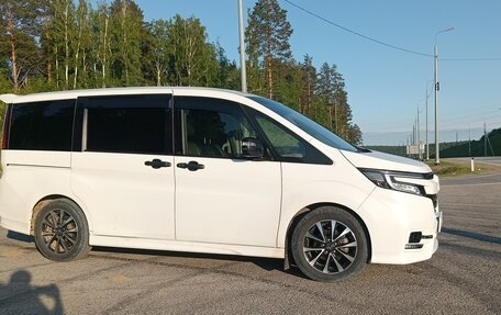 Honda Stepwgn IV рестайлинг, 2021 год, 2 530 000 рублей, 2 фотография