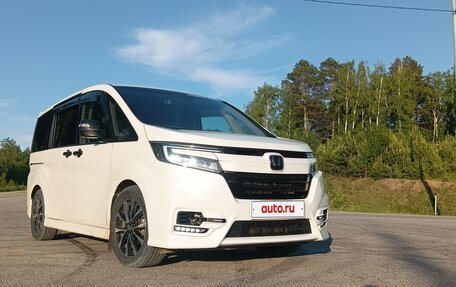Honda Stepwgn IV рестайлинг, 2021 год, 2 530 000 рублей, 6 фотография