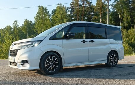 Honda Stepwgn IV рестайлинг, 2021 год, 2 530 000 рублей, 5 фотография
