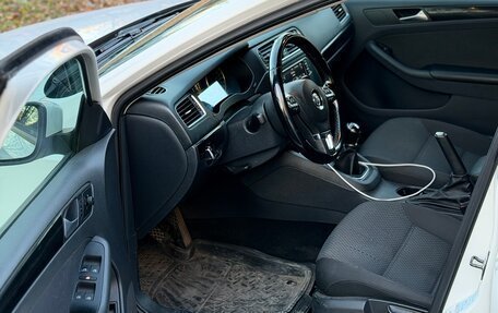 Volkswagen Jetta VII, 2013 год, 1 050 000 рублей, 5 фотография