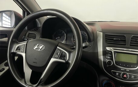 Hyundai Solaris II рестайлинг, 2012 год, 639 000 рублей, 9 фотография