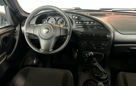 Chevrolet Niva I рестайлинг, 2018 год, 640 000 рублей, 12 фотография