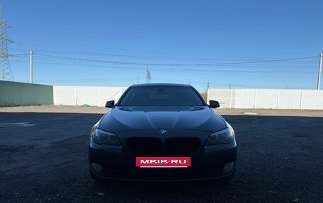 BMW 5 серия, 2012 год, 1 800 000 рублей, 2 фотография
