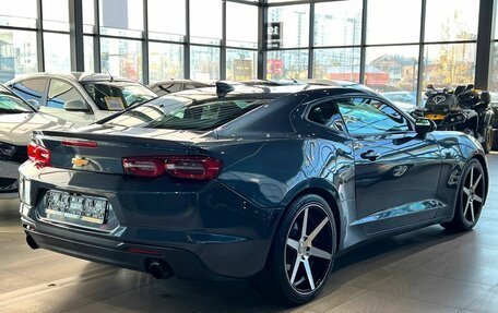 Chevrolet Camaro VI, 2021 год, 2 650 000 рублей, 4 фотография