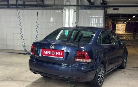 Volkswagen Polo VI (EU Market), 2016 год, 1 100 000 рублей, 6 фотография