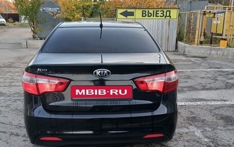 KIA Rio III рестайлинг, 2013 год, 850 000 рублей, 5 фотография