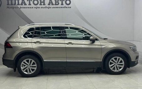 Volkswagen Tiguan II, 2019 год, 2 549 000 рублей, 4 фотография