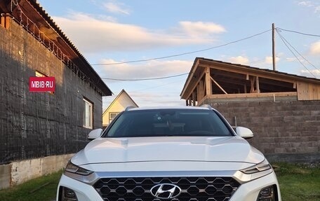 Hyundai Santa Fe IV, 2018 год, 3 099 999 рублей, 2 фотография