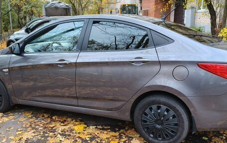Hyundai Solaris II рестайлинг, 2014 год, 750 000 рублей, 8 фотография