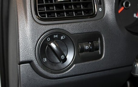 Volkswagen Polo VI (EU Market), 2015 год, 835 000 рублей, 13 фотография