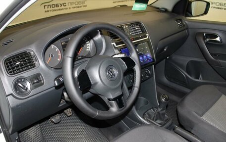 Volkswagen Polo VI (EU Market), 2015 год, 835 000 рублей, 12 фотография