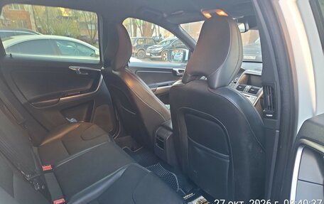 Volvo XC60 II, 2017 год, 2 250 000 рублей, 8 фотография