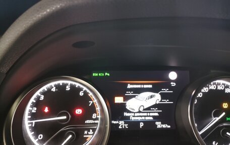 Toyota Camry, 2019 год, 2 075 000 рублей, 6 фотография