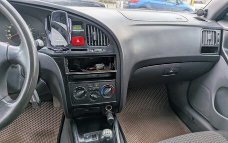 Hyundai Elantra III рестайлинг, 2008 год, 220 000 рублей, 15 фотография