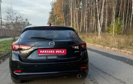 Mazda Axela, 2017 год, 1 450 000 рублей, 4 фотография
