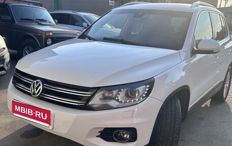 Volkswagen Tiguan I, 2013 год, 1 319 000 рублей, 6 фотография